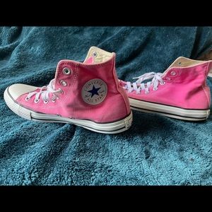 Pink Converse Good condition
